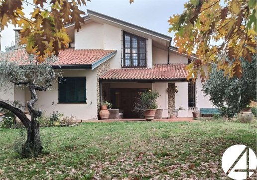 casa indipendente in vendita a Montale