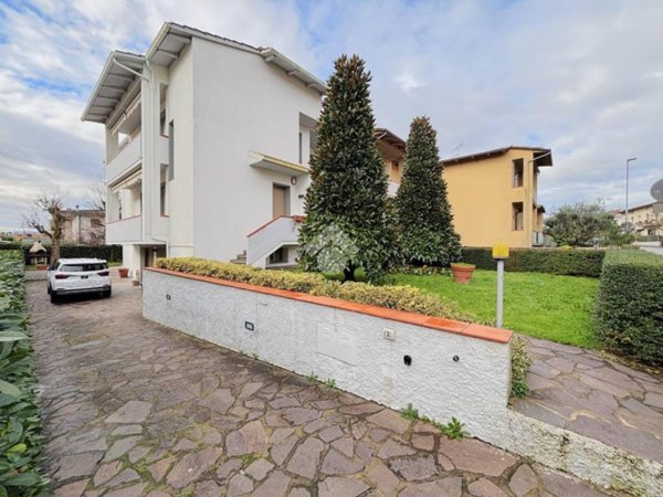 casa indipendente in vendita a Montale