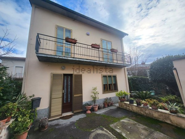 casa indipendente in vendita a Montale