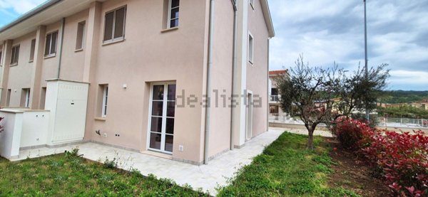 casa indipendente in vendita a Montale