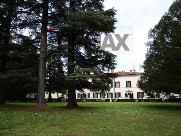 casa indipendente in vendita a Montale