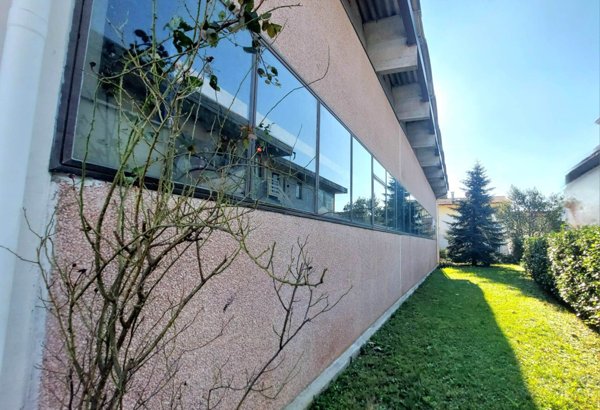 locale di sgombero in vendita a Montale
