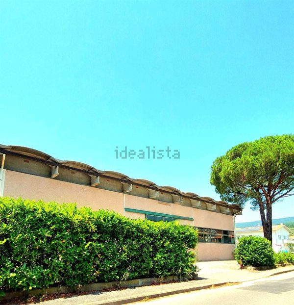 locale di sgombero in vendita a Montale