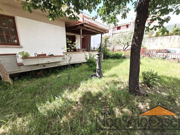 casa indipendente in vendita a Montale