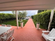 casa semindipendente in vendita a Montale