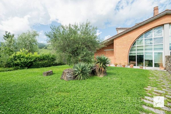 casa indipendente in vendita a Montale