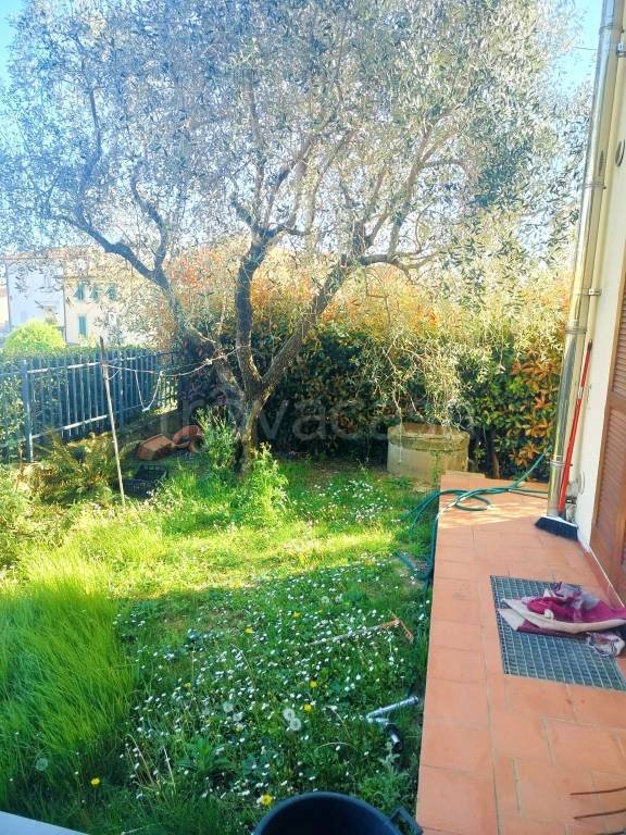 casa indipendente in vendita a Montale