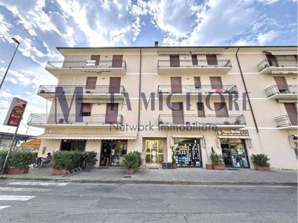 appartamento in vendita a Montale in zona Stazione