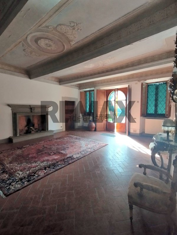 casa indipendente in vendita a Montale in zona Stazione