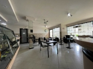 locale commerciale in vendita a Montale in zona Stazione