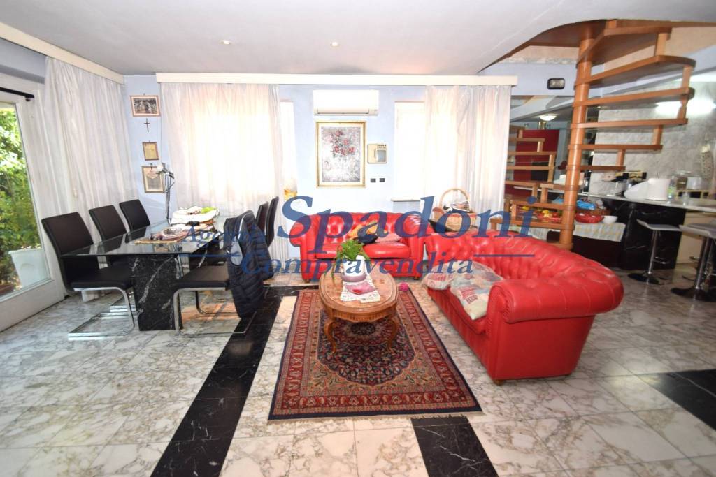 casa indipendente in vendita a Montecatini-Terme in zona Vico