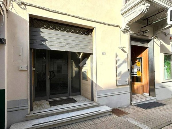 negozio in vendita a Montecatini-Terme