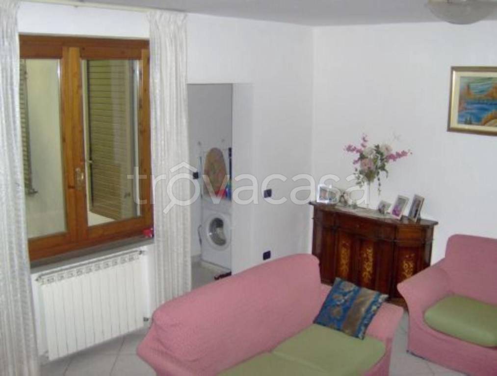 casa indipendente in vendita a Montecatini-Terme in zona Vico