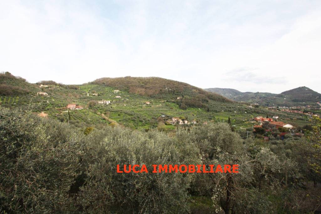 casa indipendente in vendita a Montecatini-Terme in zona Vico