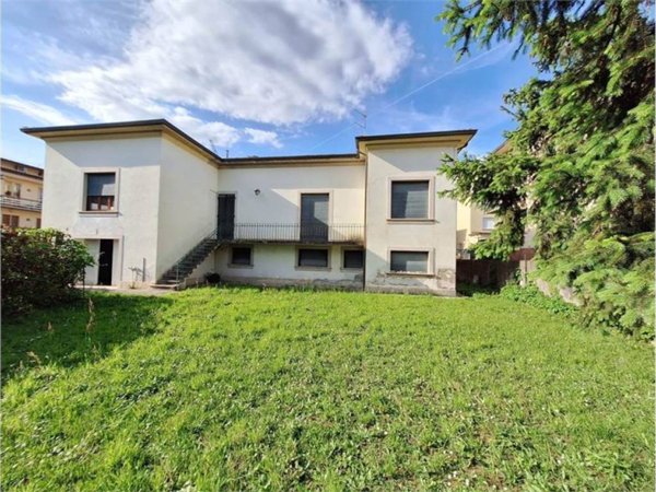 casa indipendente in vendita a Montecatini-Terme in zona Vico