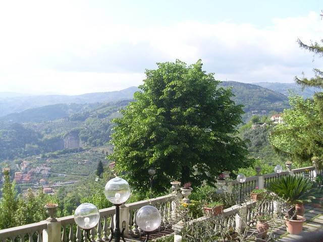casa indipendente in vendita a Montecatini-Terme in zona Vico