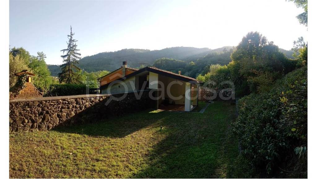 casa indipendente in vendita a Montecatini-Terme in zona Nievole