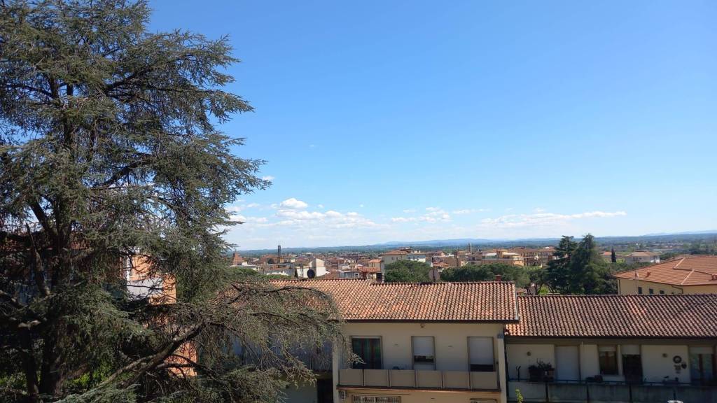appartamento in vendita a Montecatini-Terme