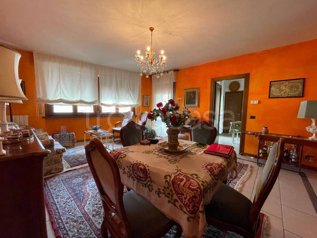 appartamento in vendita a Montecatini-Terme