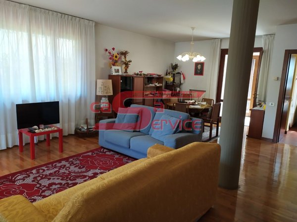 casa indipendente in vendita a Montecatini-Terme in zona Vico