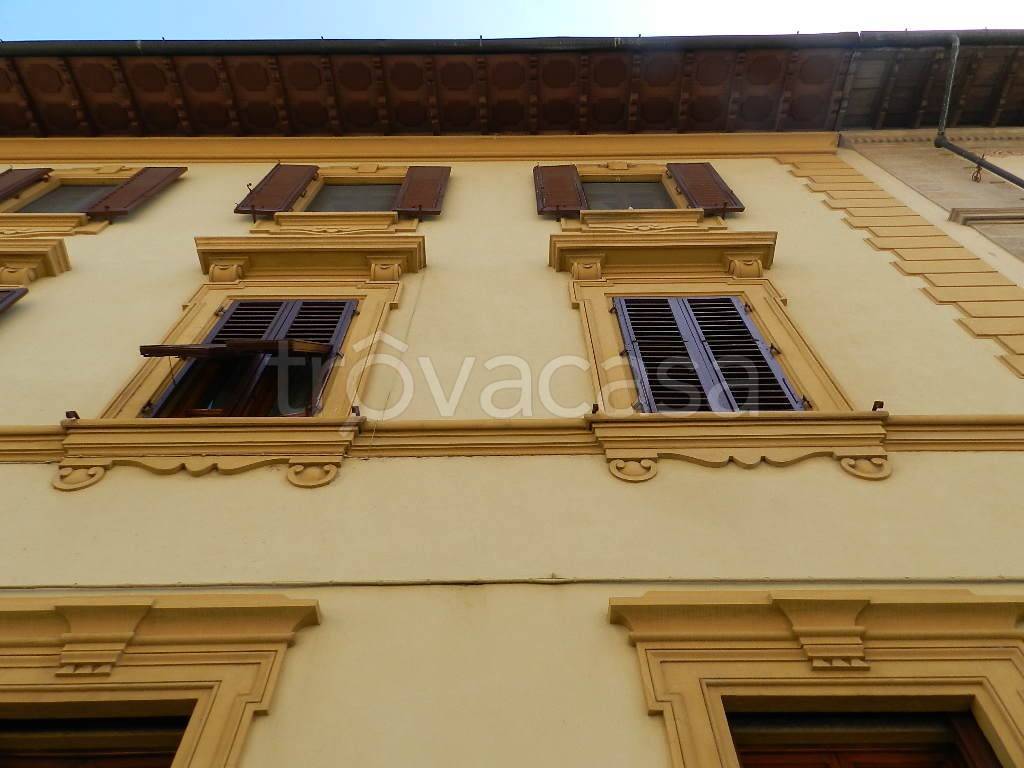 negozio in vendita a Montecatini-Terme in zona Vico