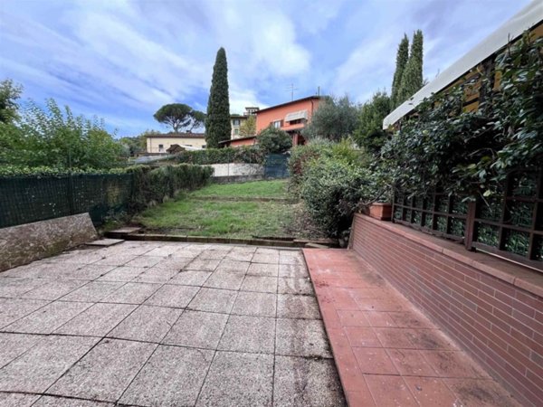 casa indipendente in vendita a Montecatini-Terme in zona Vico
