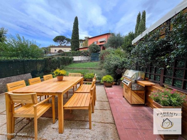 casa indipendente in vendita a Montecatini-Terme in zona Vico