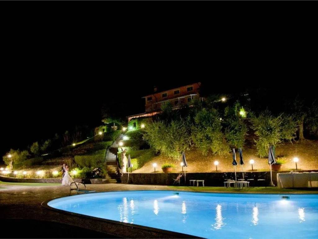 casa indipendente in vendita a Montecatini-Terme