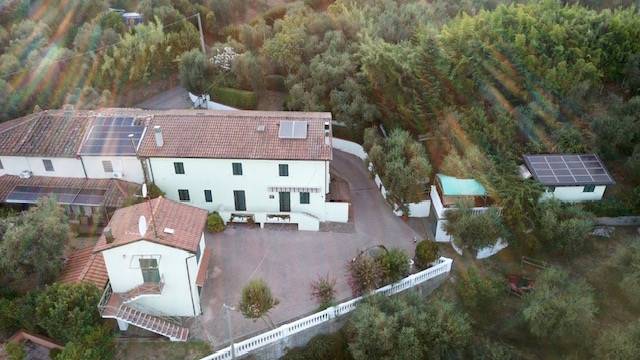 casa indipendente in vendita a Montecatini-Terme