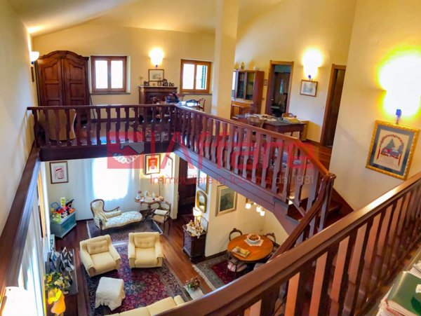 casa indipendente in vendita a Montecatini-Terme in zona Vico