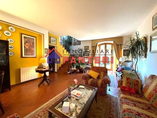 casa indipendente in vendita a Montecatini-Terme in zona Vico