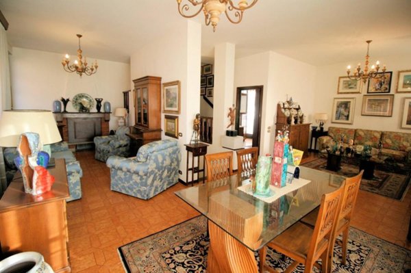 casa indipendente in vendita a Montecatini-Terme in zona Vico