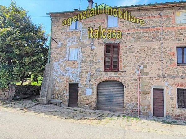 casa indipendente in vendita a Montecatini-Terme in zona Nievole