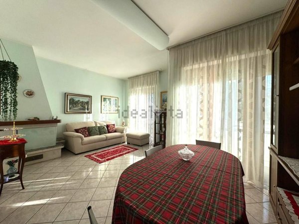 appartamento in vendita a Montecatini-Terme