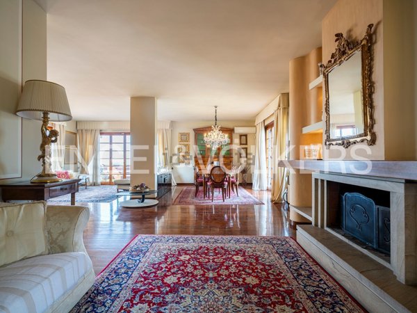 casa indipendente in vendita a Montecatini-Terme