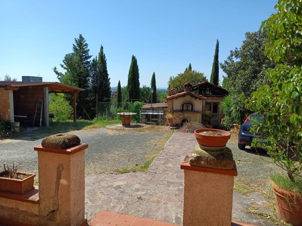 casa indipendente in vendita a Montecatini-Terme in zona Vico