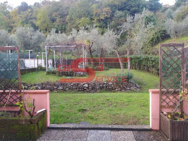 casa indipendente in vendita a Montecatini-Terme in zona Vico