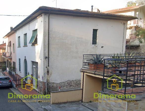 appartamento in vendita a Montecatini-Terme in zona Vico