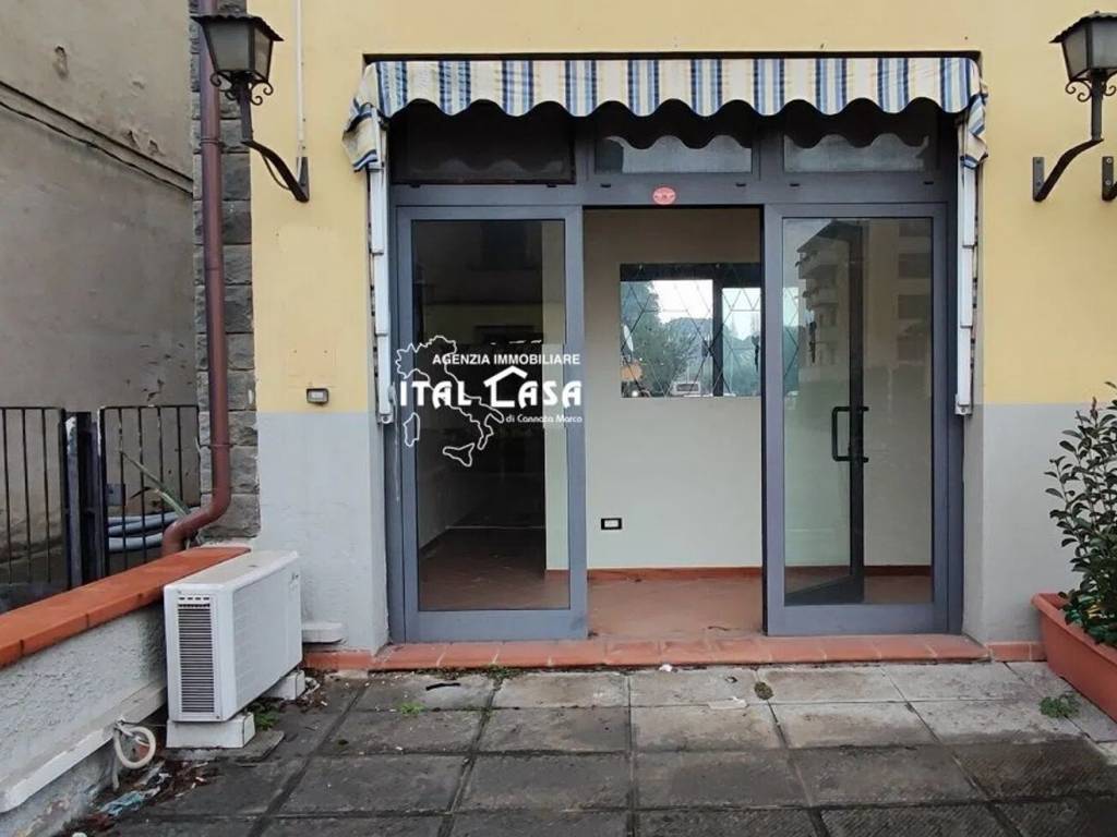 negozio in vendita a Montecatini-Terme