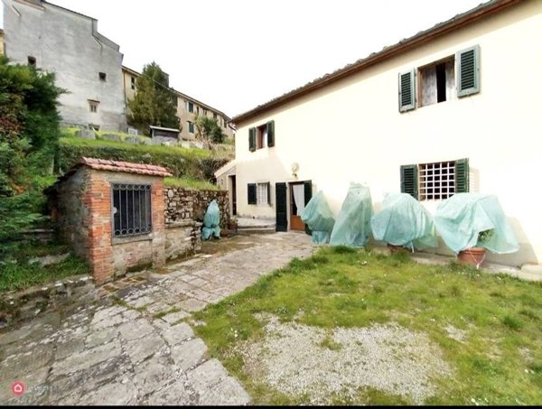 casa indipendente in vendita a Montecatini-Terme in zona Vico
