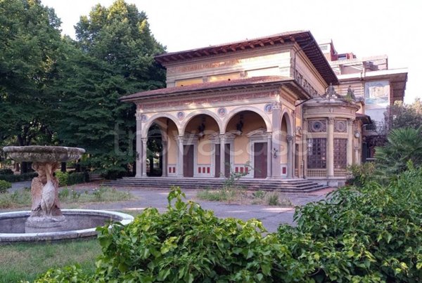 negozio in vendita a Montecatini-Terme in zona Vico
