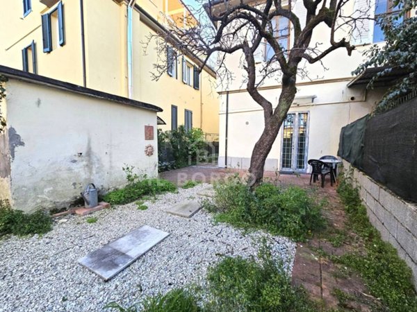 appartamento in vendita a Montecatini-Terme in zona Vico