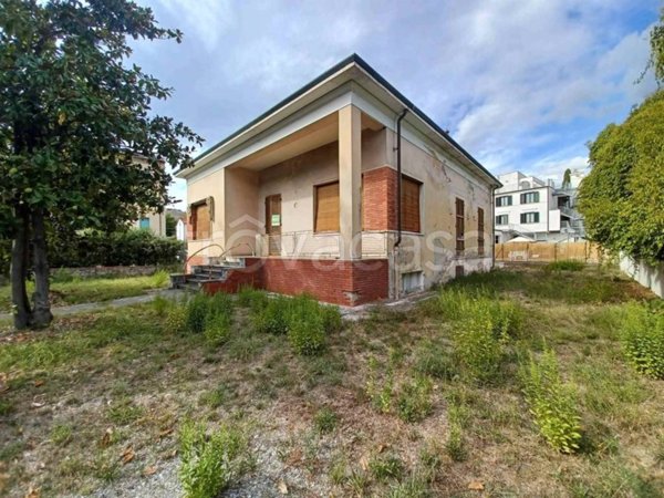 casa indipendente in vendita a Montecatini-Terme in zona Vico