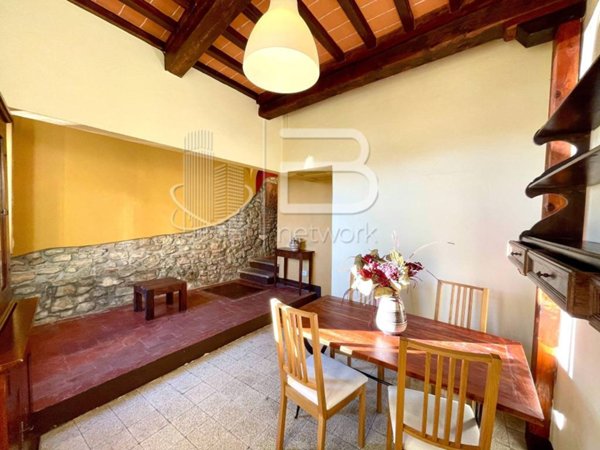 casa indipendente in vendita a Montecatini-Terme in zona Montecatini Alto