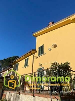 casa indipendente in vendita a Montecatini-Terme in zona Vico