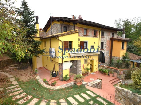 casa indipendente in vendita a Montecatini-Terme