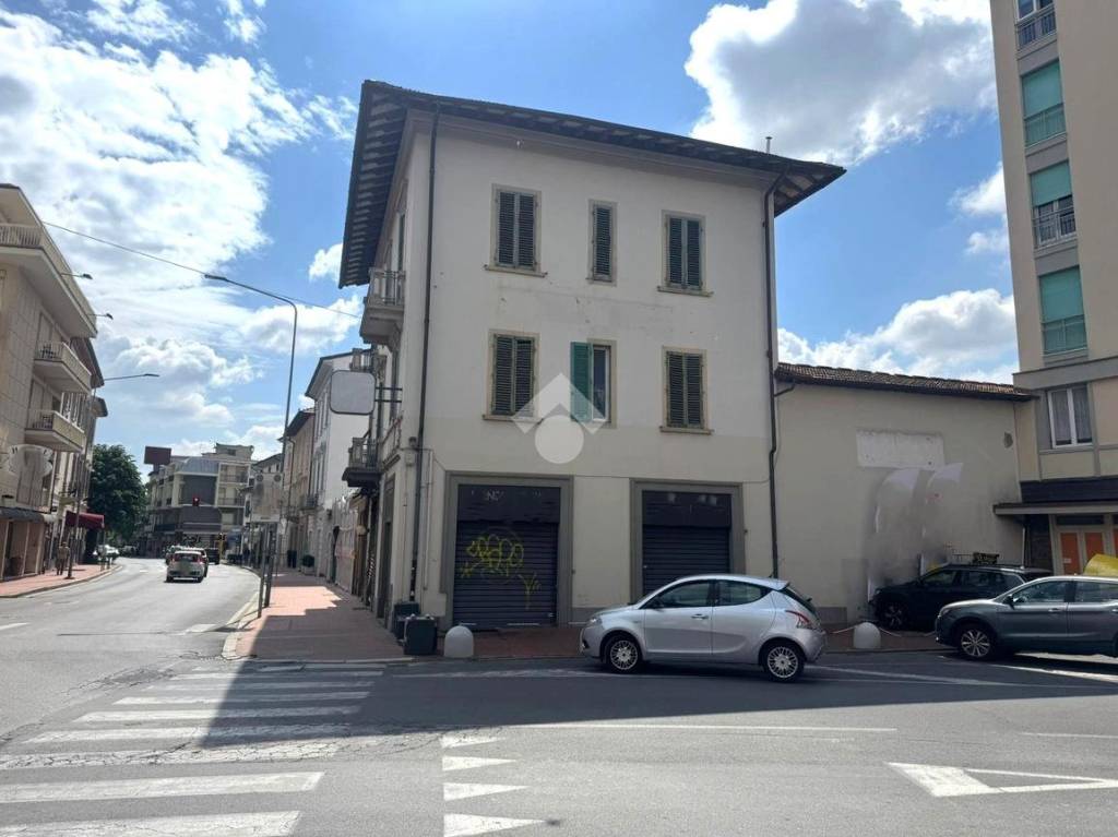 appartamento in vendita a Montecatini-Terme in zona Vico