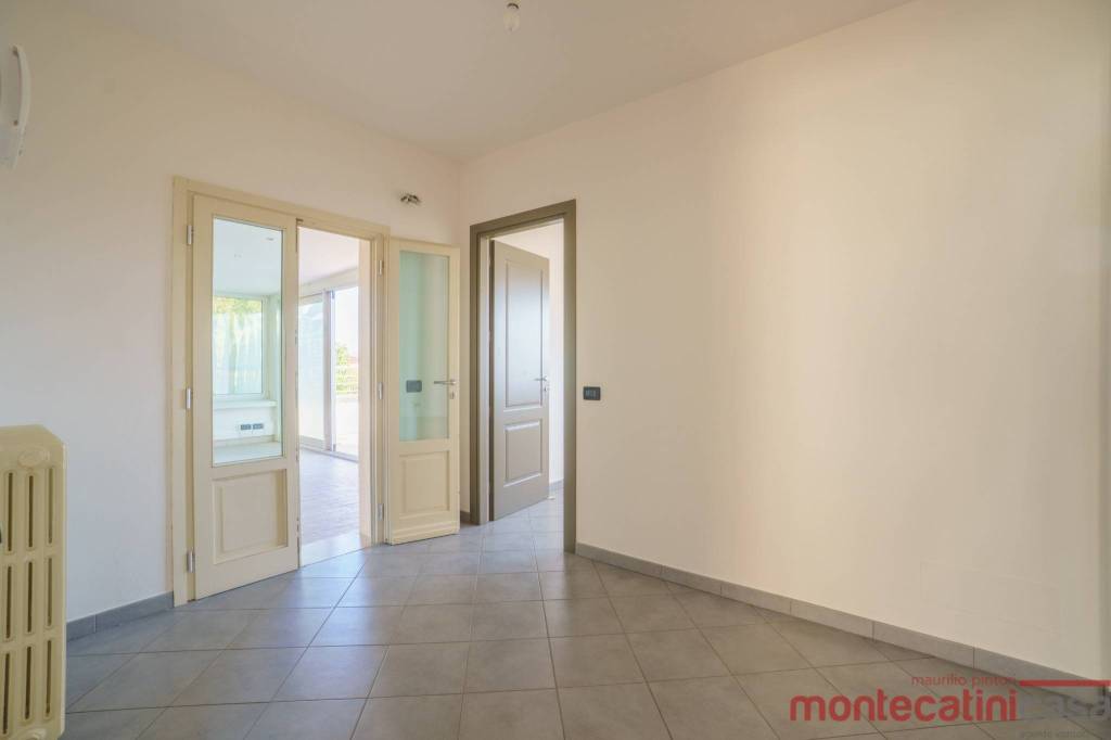 appartamento in vendita a Montecatini-Terme in zona Vico