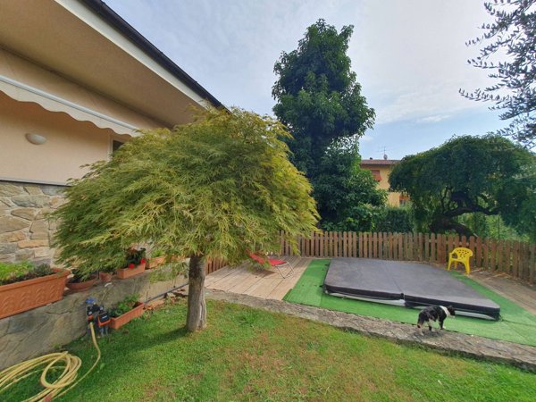 casa indipendente in vendita a Montecatini-Terme