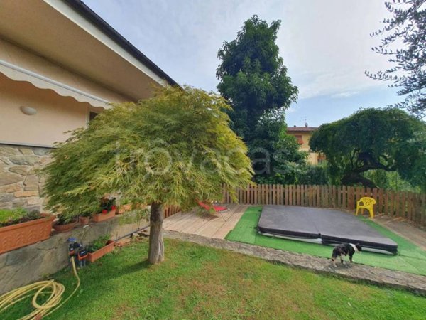 casa indipendente in vendita a Montecatini-Terme in zona Vico